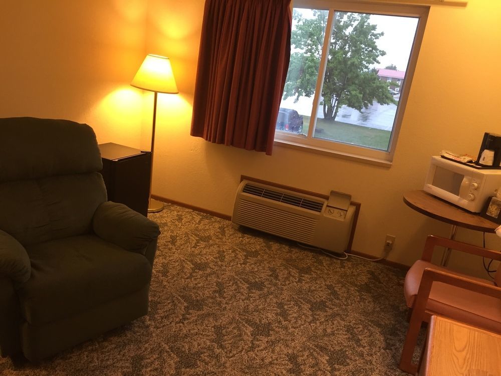 Super 8 By Wyndham Escanaba Zewnętrze zdjęcie