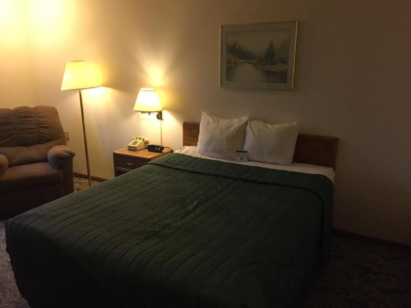 Super 8 By Wyndham Escanaba Zewnętrze zdjęcie