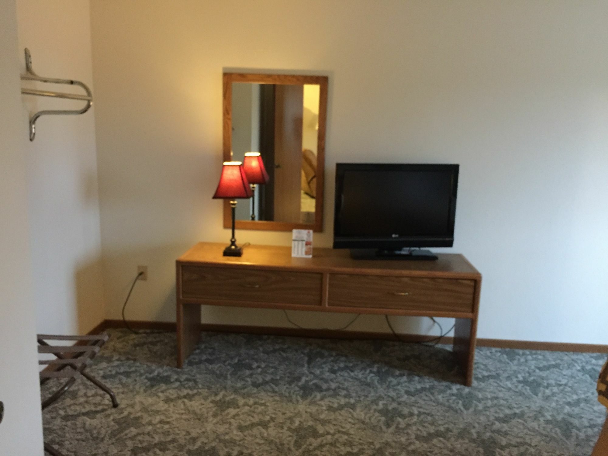 Super 8 By Wyndham Escanaba Zewnętrze zdjęcie
